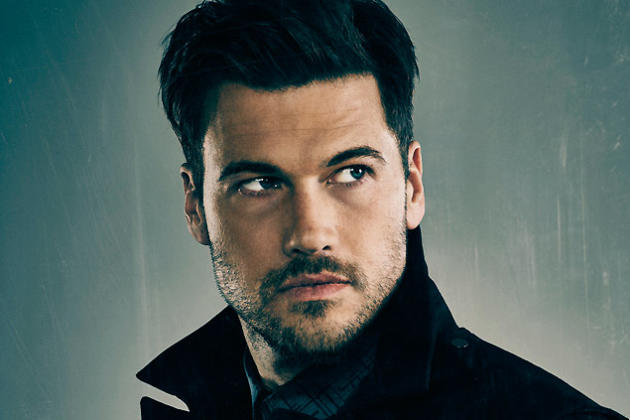 Nick Zano as Arthur - Minority Report - nick-zano-as-arthur-minority-report