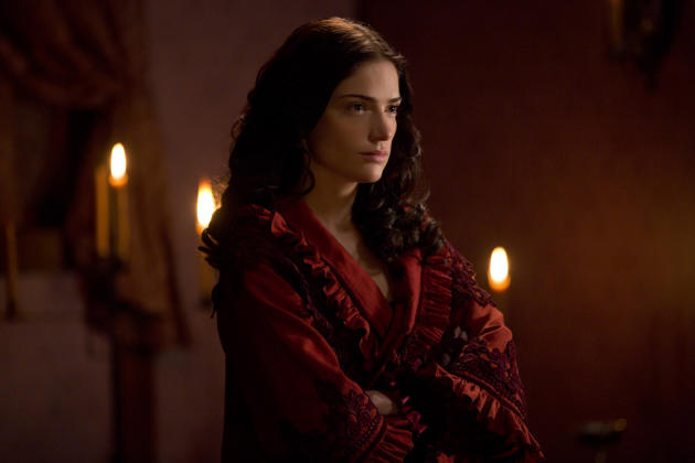 Salem Qanda Janet Montgomery On Immersing Herself In Mary Sibley The Grand Rite And More Tv Fanatic
