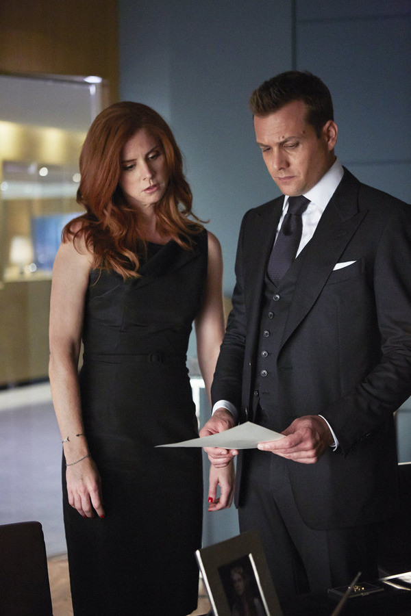 Sharing with Harvey Suits Season 4 Episode 9 TV Fanatic