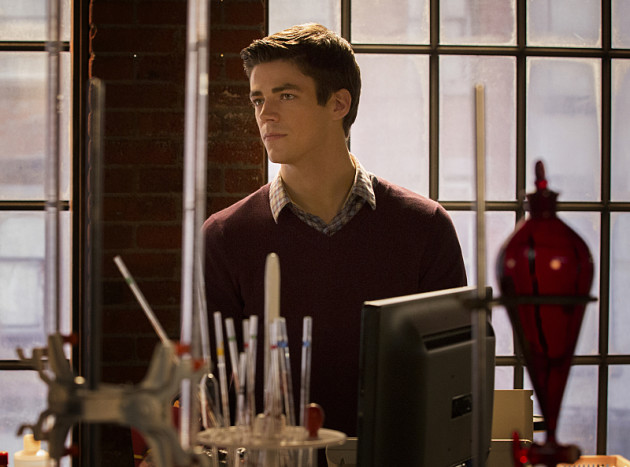 Barry at Home - The Flash Season 1 Episode 1